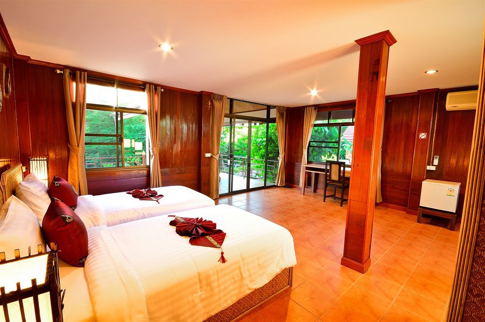Avila Resort Pattaya Jomtien Beach Exterior photo