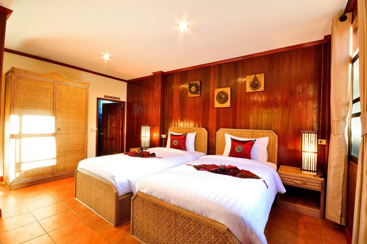 Avila Resort Pattaya Jomtien Beach Exterior photo